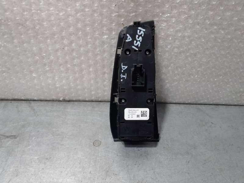 Recambio de mando elevalunas delantero izquierdo para bmw serie 1 lim. (f40) 118i m sport referencia OEM IAM 794878401  C/ MANDO