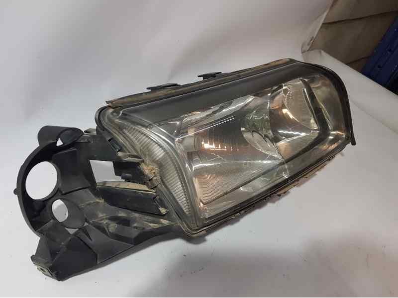 Recambio de faro derecho para volvo s80 berlina 2.9 referencia OEM IAM 8620663 044HCR3002A VALEO
