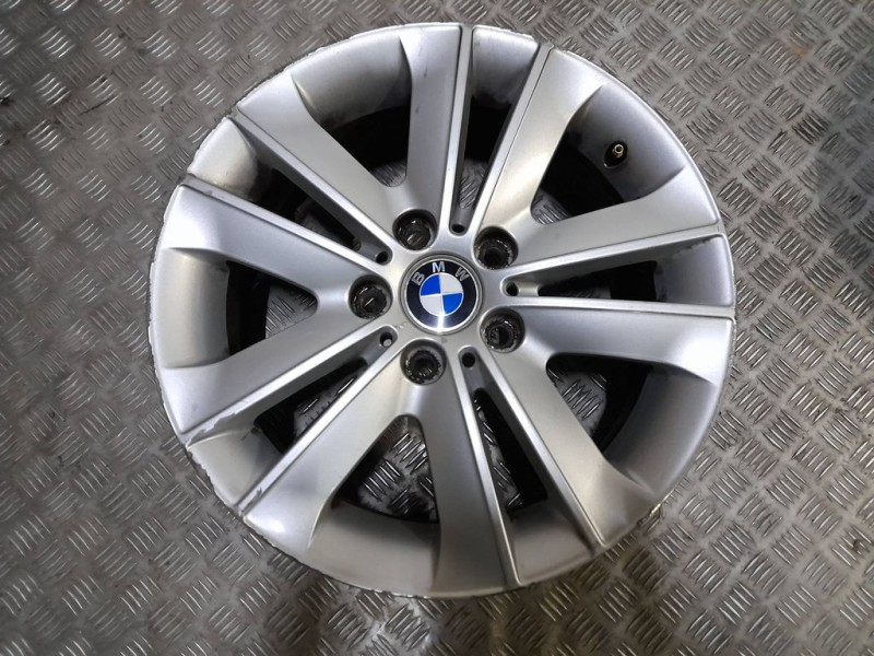 Recambio de juego llantas aluminio para bmw serie 1 berlina (e81/e87) 120d referencia OEM IAM 7X17 5 TORN ET 47 ALUMINIO 