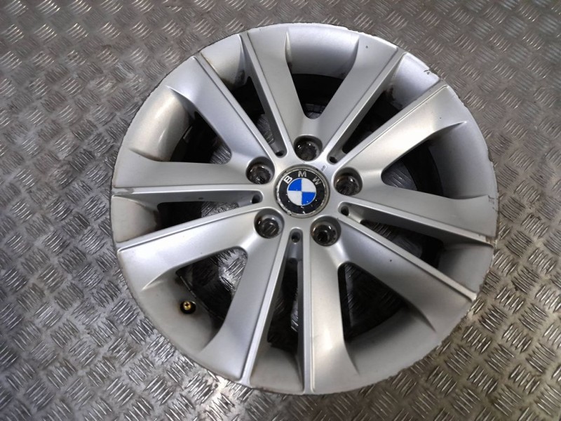 Recambio de juego llantas aluminio para bmw serie 1 berlina (e81/e87) 120d referencia OEM IAM 7X17 5 TORN ET 47 ALUMINIO 