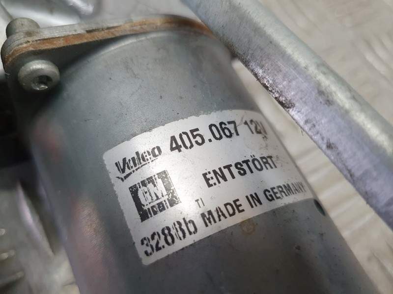 Recambio de motor limpia delantero para opel corsa d catch me referencia OEM IAM 13182340 367546129 