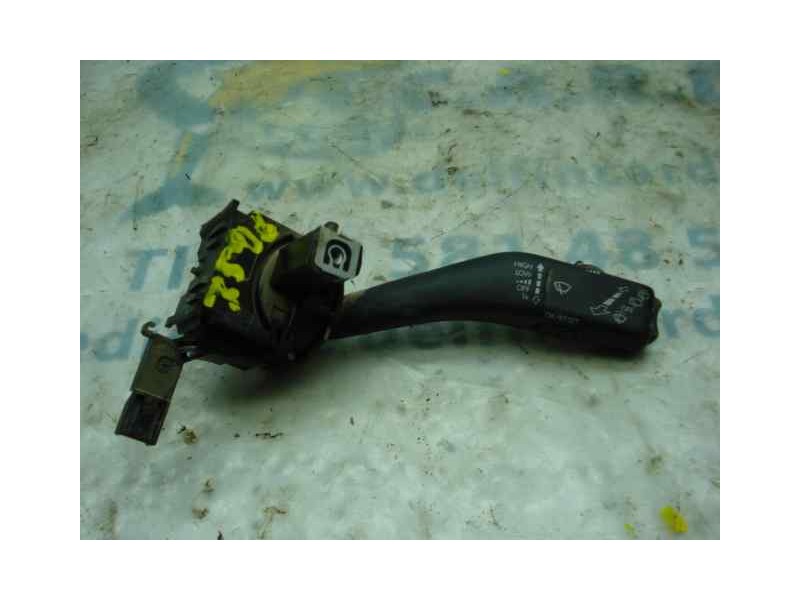 Recambio de mando limpia para seat leon (1p1) style ecomotive referencia OEM IAM 1K0953513J  