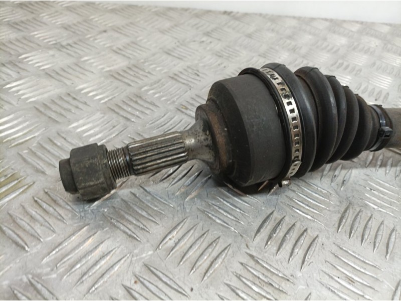 Recambio de transmision delantera derecha para citroën c3 1.4 hdi exclusive referencia OEM IAM 9638226380  