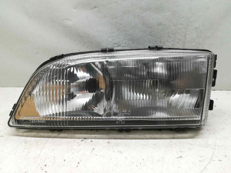 Recambio de faro izquierdo para volvo s70 berlina referencia OEM IAM   