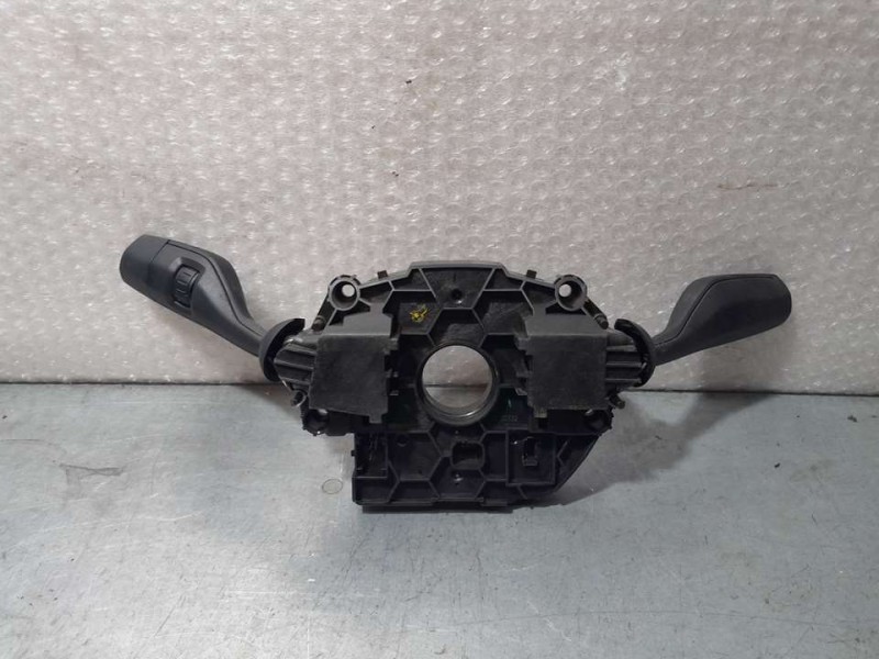 Recambio de mando luces y limpia para bmw serie 1 lim. (f40) 118i m sport referencia OEM IAM 1034649302  