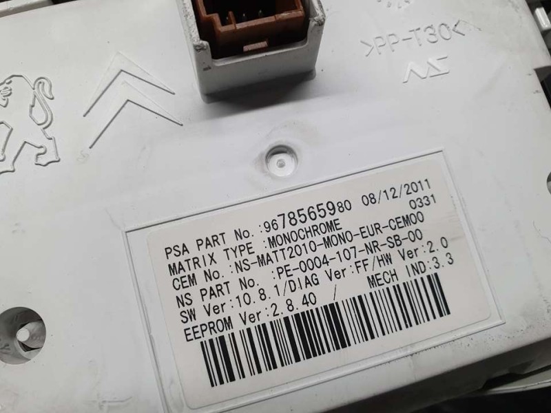 Recambio de cuadro instrumentos para peugeot 508 active referencia OEM IAM 9678565980 503003070212 