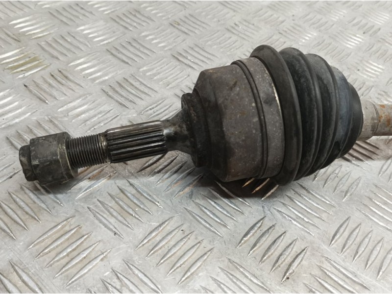 Recambio de transmision delantera izquierda para citroën c3 1.4 hdi exclusive referencia OEM IAM 9638226480  