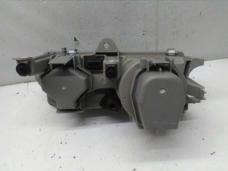 Recambio de faro derecho para alfa romeo 145 referencia OEM IAM   