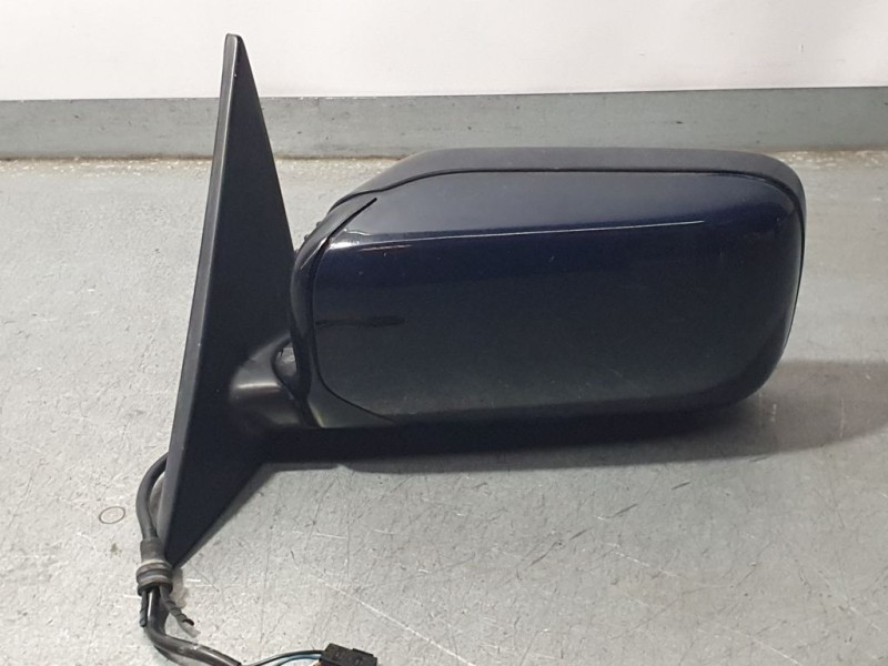 Recambio de retrovisor izquierdo para bmw serie 5 berlina (e34) 525tds referencia OEM IAM 51168137367  ELECTRICO 4 CABLES