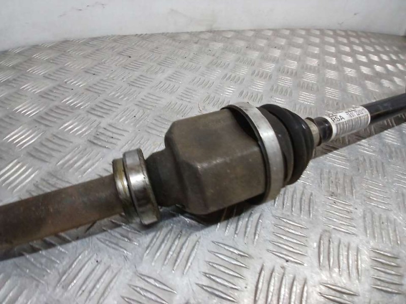 Recambio de transmision delantera derecha para peugeot 308 style referencia OEM IAM 9810710780  