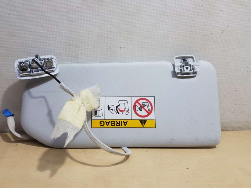 Recambio de parasol derecho para peugeot 5008 active referencia OEM IAM 98284441PR  