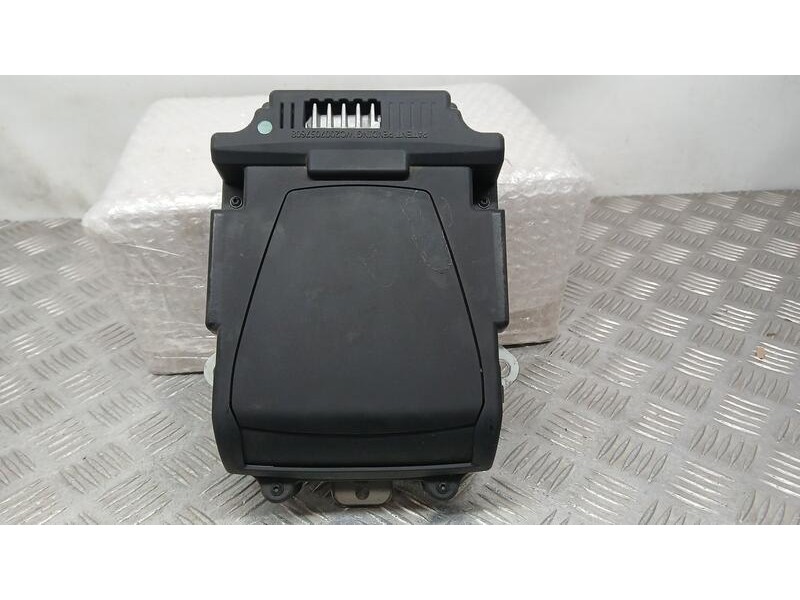 Recambio de pantalla multifuncion para peugeot 3008 i monospace (0u_) 1.6 bluehdi 120 referencia OEM IAM 9808381480  NS22021201