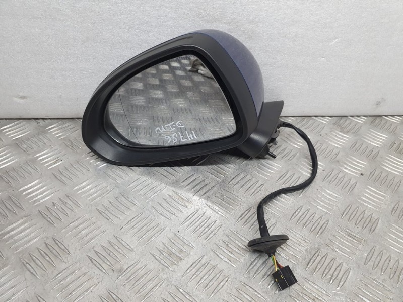 Recambio de retrovisor izquierdo para opel corsa d catch me referencia OEM IAM 468435664  ELECTRICO Y TOCADO