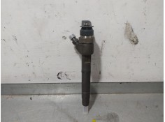 Recambio de inyector para mercedes-benz clase b (w245) 2.0 cdi cat referencia OEM IAM A6408700787 0445110167 BOSCH