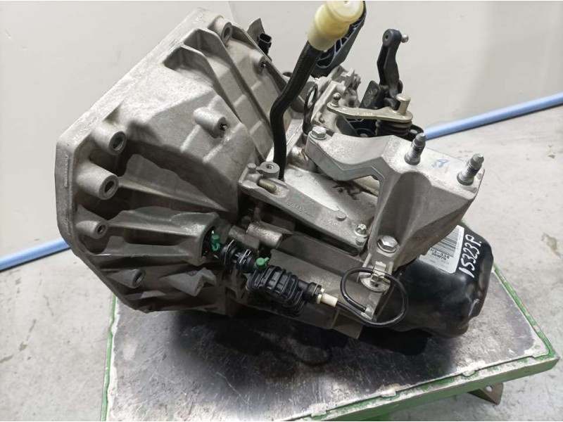 Recambio de caja cambios para dacia sandero stepway referencia OEM IAM JH3336 S281670 5VELOCIDADES