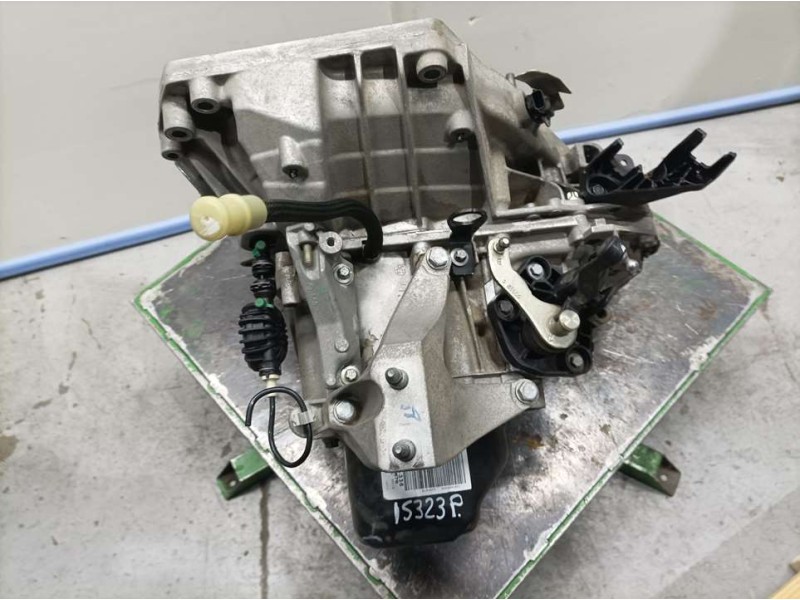 Recambio de caja cambios para dacia sandero stepway referencia OEM IAM JH3336 S281670 5VELOCIDADES