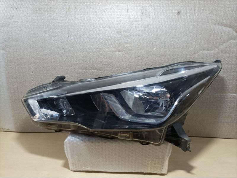 Recambio de faro izquierdo para nissan micra v (k14) visia+ referencia OEM IAM 260605FA0A 10018728 KOITO PATA ROTA