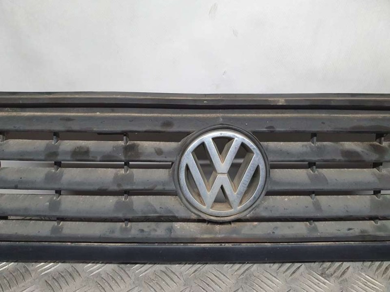 Recambio de rejilla delantera para volkswagen golf ii (191/193) 1.6 referencia OEM IAM   