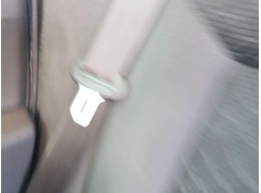 CINTURON SEGURIDAD TRASERO DERECHO 8975HY 