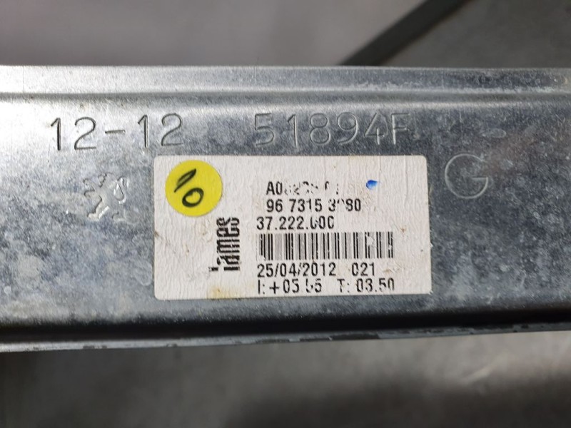 Recambio de elevalunas delantero izquierdo para peugeot 208 active referencia OEM IAM 9673153080  LAMES ELECTRICO 6 PINS