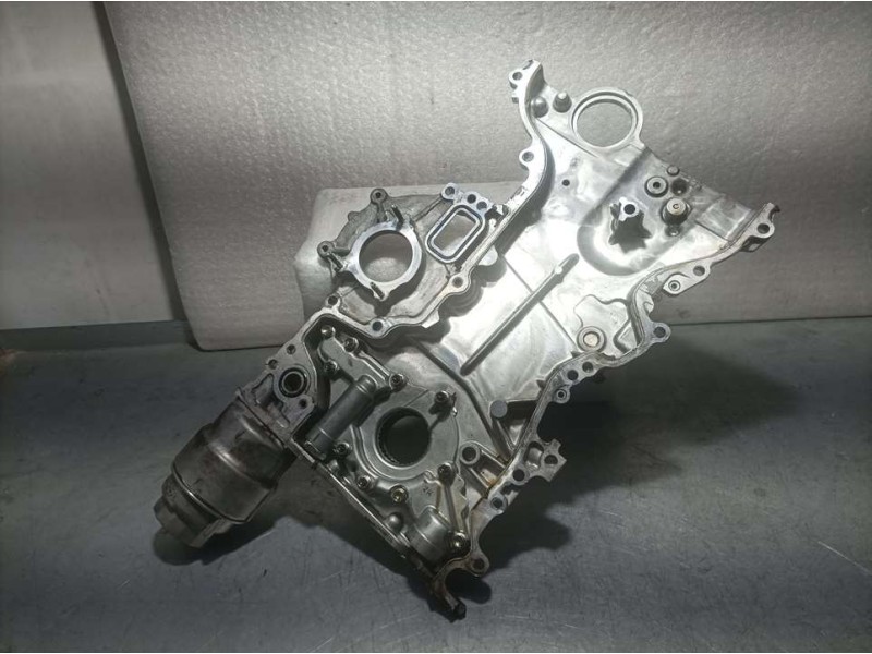 Recambio de tapa distribucion para toyota avensis (t27) 2.0 d-4d cat referencia OEM IAM   AISIN