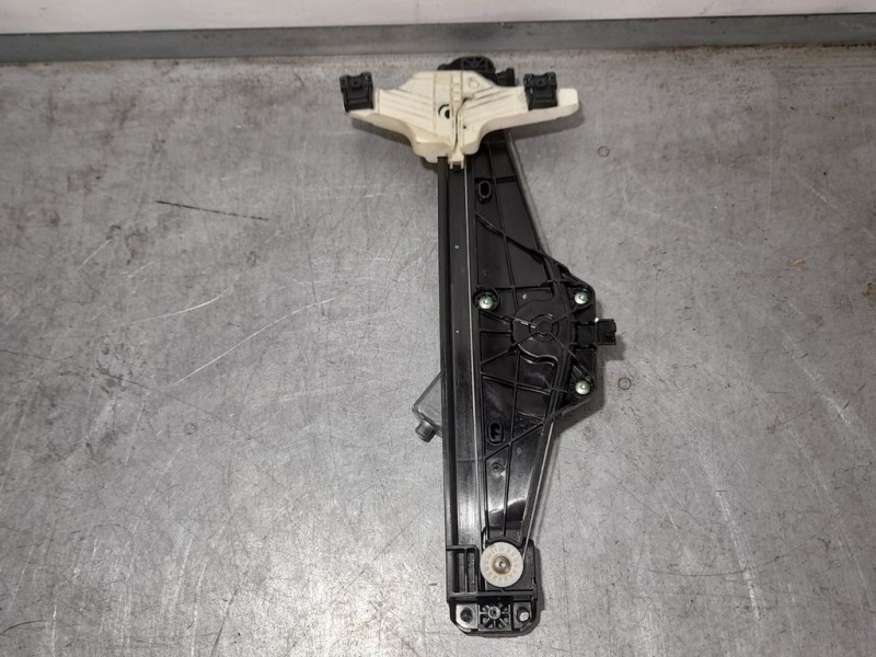 Recambio de elevalunas trasero derecho para ds 7 crossback performance line referencia OEM IAM 9816738180  ELECTRICO 6 PINES