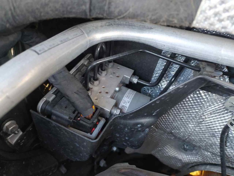 Recambio de abs para seat leon (5f1) style visio edition referencia OEM IAM 5Q0614517DK  