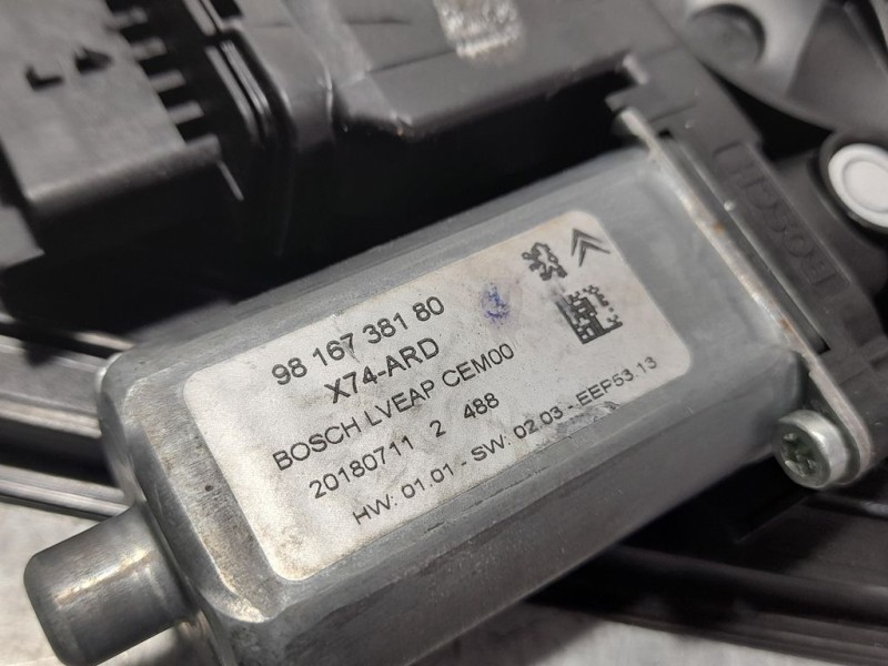 Recambio de elevalunas trasero derecho para ds 7 crossback performance line referencia OEM IAM 9816738180  ELECTRICO 6 PINES