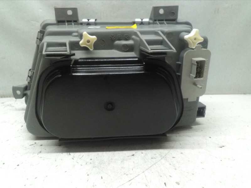 Recambio de faro derecho para mercedes-benz sprinter (w901,w904) caja cerr. referencia OEM IAM  0101505 DEPO