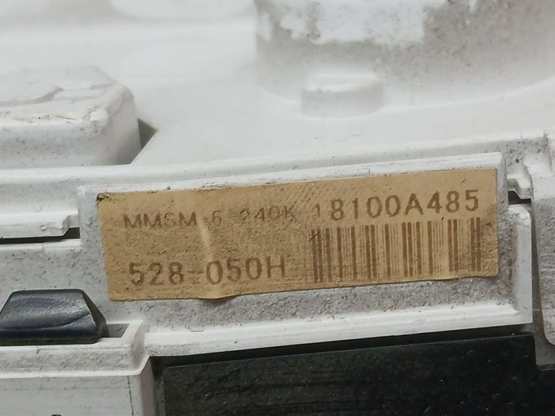 Recambio de cuadro instrumentos para peugeot 4007 premium referencia OEM IAM 18100A485 528050H 