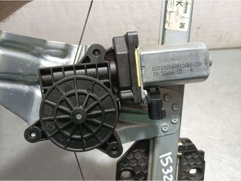 Recambio de elevalunas delantero derecho para dacia sandero stepway referencia OEM IAM 807209299R  ELECTRICO 2 PINS