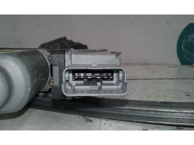 Recambio de elevalunas delantero izquierdo para citroën c3 1.4 hdi sx plus referencia OEM IAM 400619F 6 PINS ELECTRICO