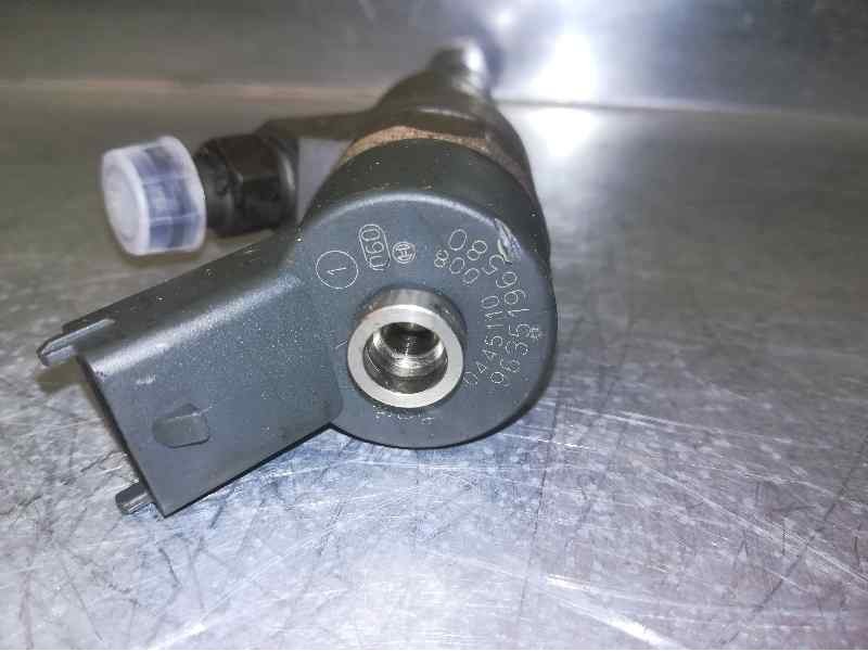Recambio de inyector para peugeot 206 berlina xs referencia OEM IAM 0445110008 9635196580 BOSCH