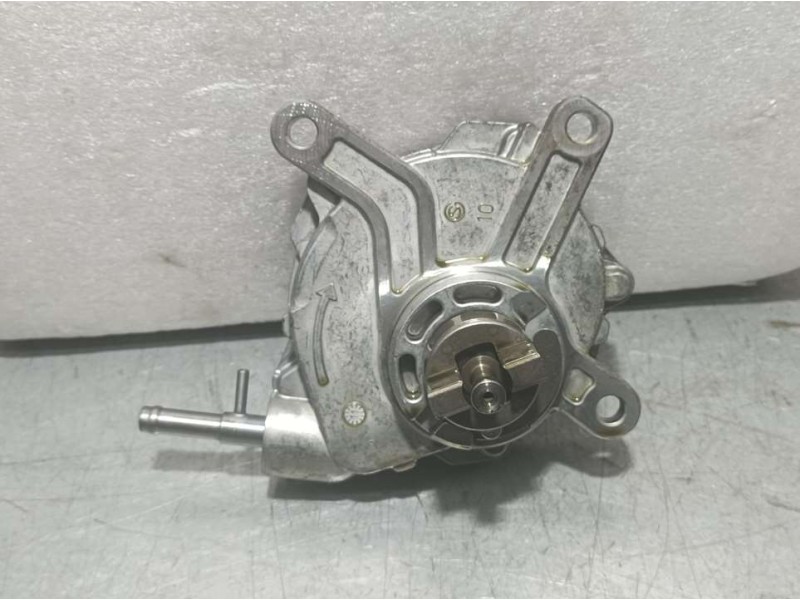 Recambio de depresor freno / bomba vacio para toyota avensis (t27) 2.0 d-4d cat referencia OEM IAM 10031182  