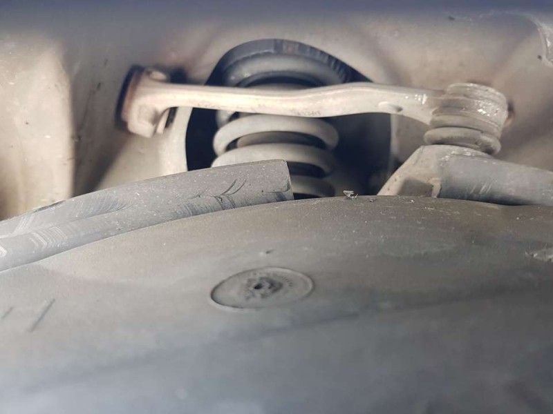 Recambio de amortiguador delantero izquierdo para jaguar xf 2.2 diesel referencia OEM IAM C2Z27770  