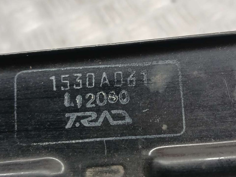 Recambio de intercooler para peugeot 4007 premium referencia OEM IAM 1530A061  