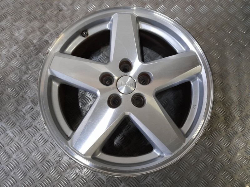 Recambio de juego llantas aluminio para jeep compass limited referencia OEM IAM 7X18 5 TORN ET 42 ALUMINIO 