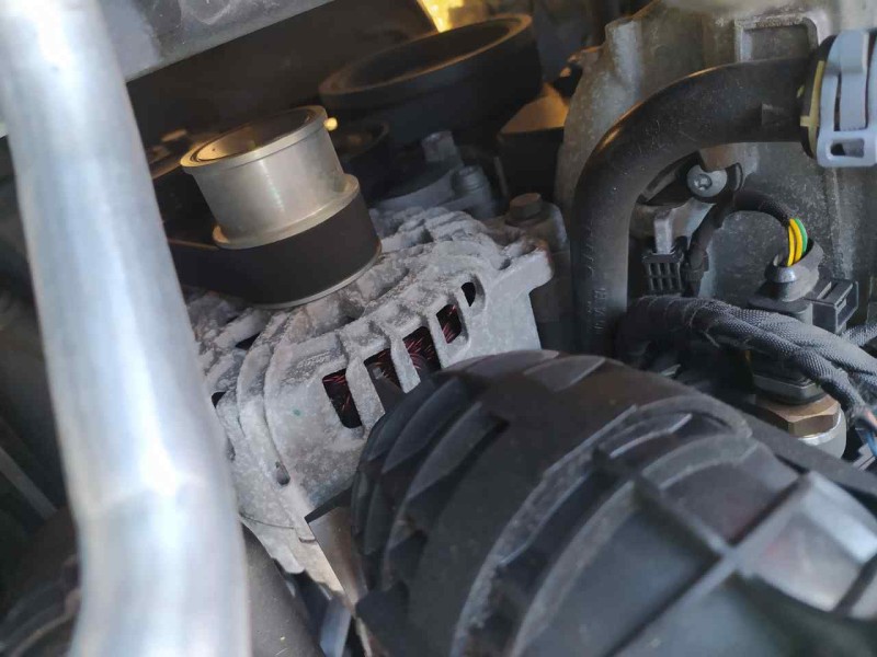 Recambio de alternador para seat leon (5f1) style visio edition referencia OEM IAM 05E903026K  