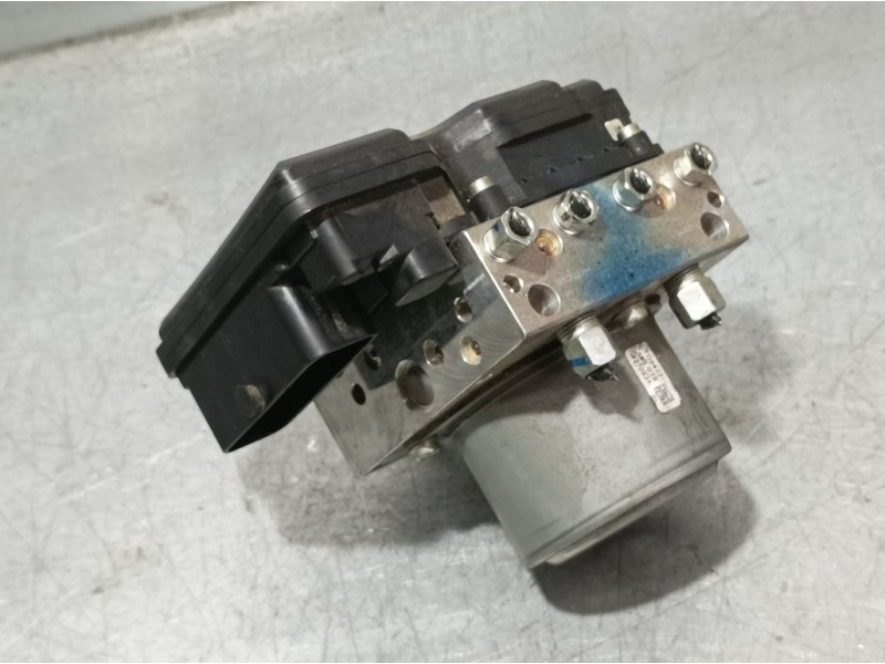 Recambio de abs para nissan leaf 2 zero edition referencia OEM IAM TD8417 4270531 