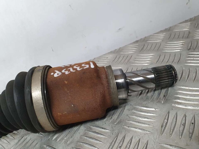 Recambio de transmision delantera derecha para dacia sandero stepway referencia OEM IAM 391007857R 1696900 