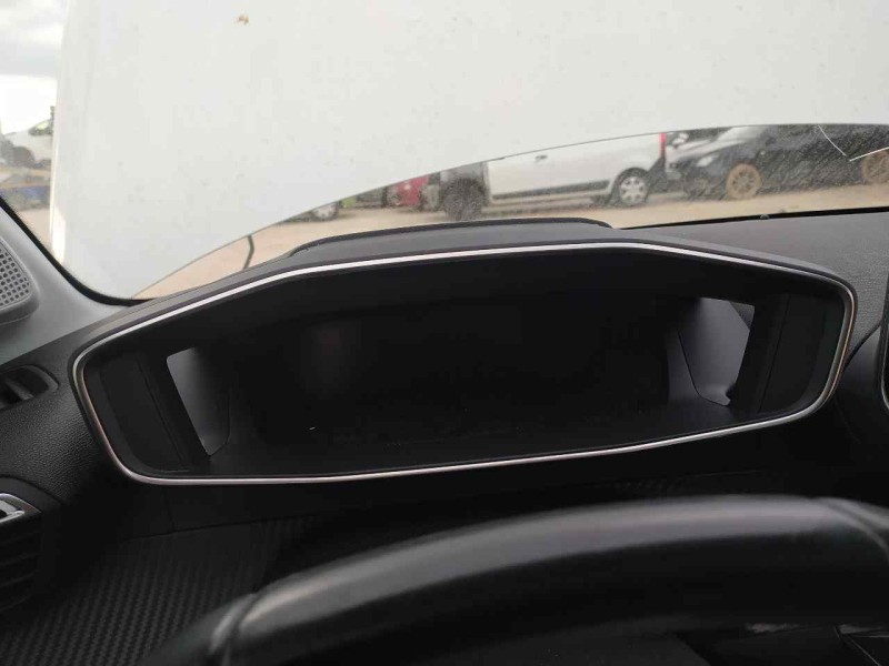 Recambio de cuadro instrumentos para peugeot 208 (p2) allure referencia OEM IAM 9822060280  DIGITAL