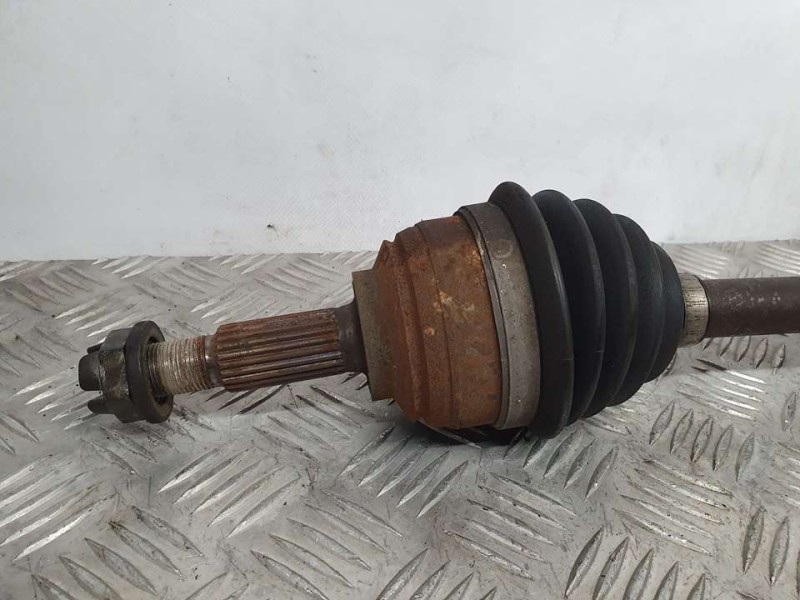 Recambio de transmision delantera derecha para dacia sandero stepway referencia OEM IAM 391007857R 1696900 