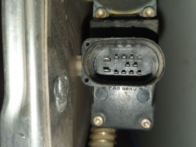 Recambio de elevalunas delantero derecho para audi tt (8n3/8n9) 1.8 t coupe (132kw) referencia OEM IAM E006267008 B32739 ELECTRI