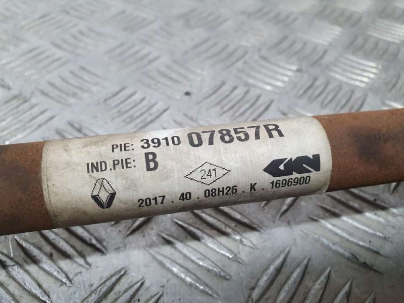 Recambio de transmision delantera derecha para dacia sandero stepway referencia OEM IAM 391007857R 1696900 