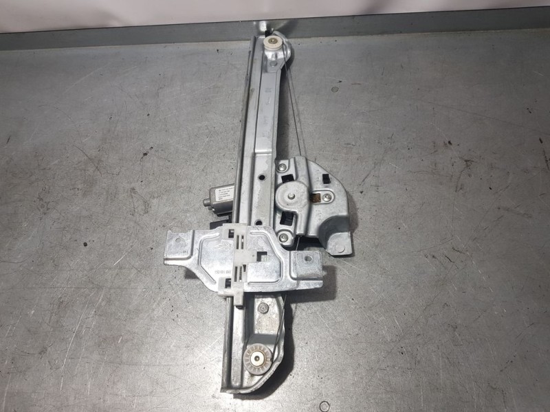 Recambio de elevalunas delantero derecho para citroën c3 shine referencia OEM IAM 9829511780 20190314 BOSCH ELECTRICO 6 PINS