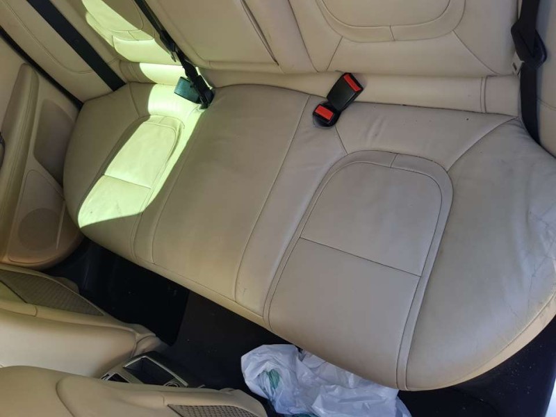 Recambio de asientos traseros para jaguar xf 2.2 diesel referencia OEM IAM  PIEL 