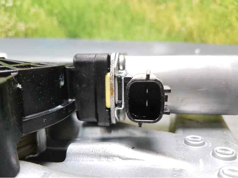 Recambio de elevalunas delantero derecho para dacia sandero stepway referencia OEM IAM  2 PINS ELECTRICO