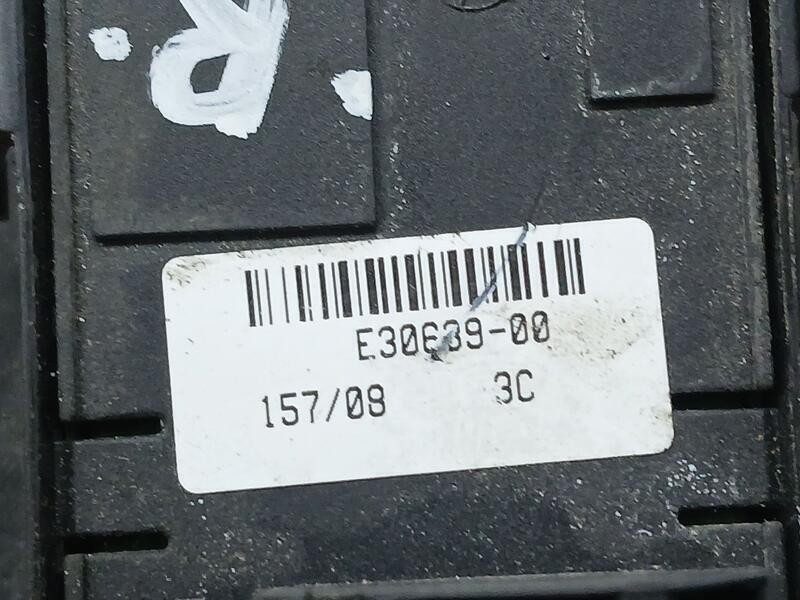 Recambio de mando elevalunas delantero izquierdo para fiat scudo acristalado referencia OEM IAM 1401228277 C/ MANDO RETROVISOR 