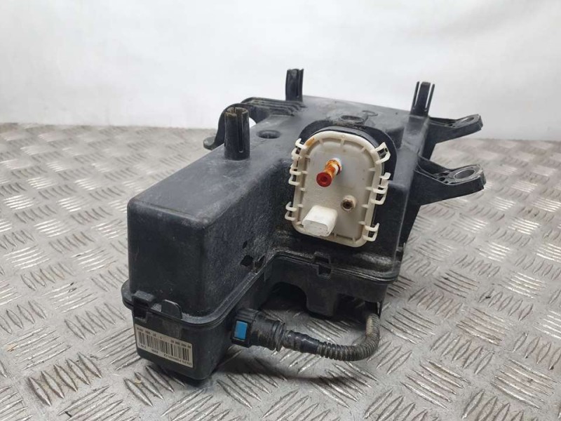 Recambio de deposito aditivo para peugeot boxer furgón 330 l1h1 premium bluehdi 120 start&stop referencia OEM IAM 9806639880  