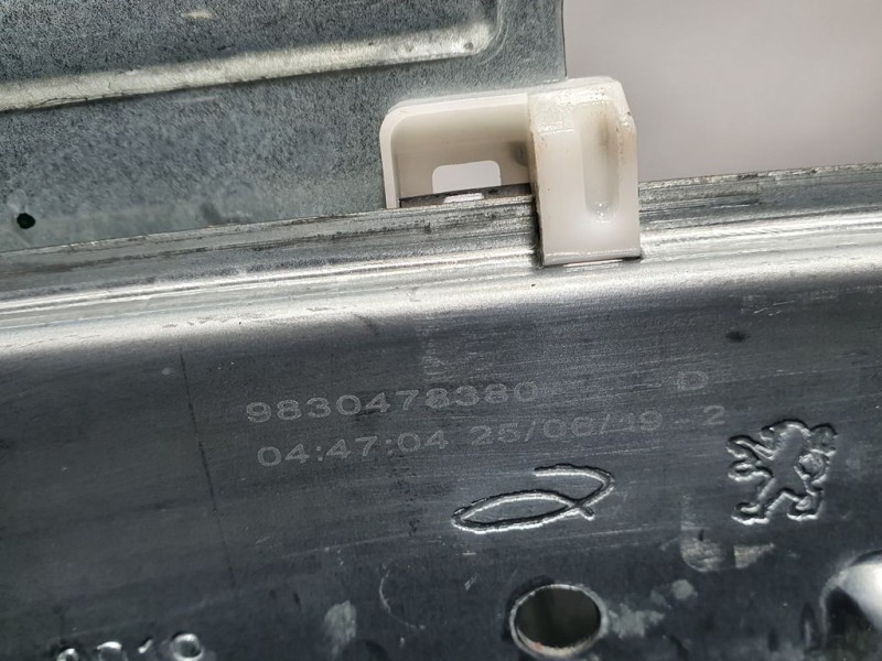 Recambio de elevalunas trasero derecho para citroën c3 shine referencia OEM IAM 9830478380  ELECTRICO 6 PINS